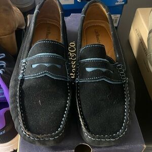 Navy blue loafers gh bass size 8.5